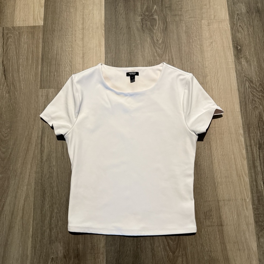 Express White Short Sleeve Tee